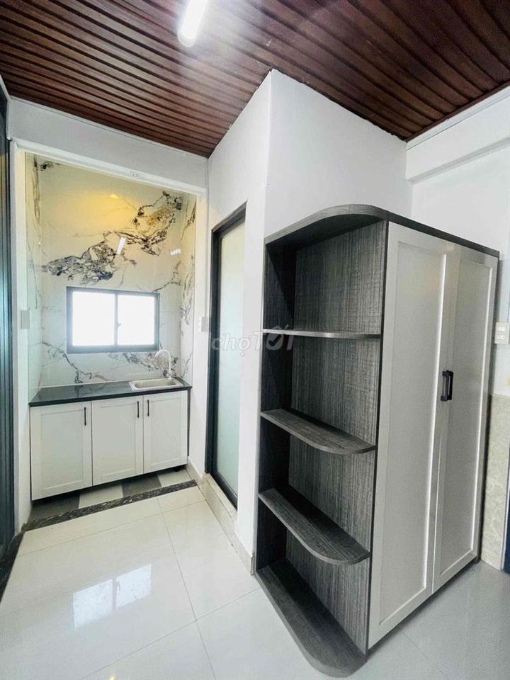 Phòng mới tân trang cần cho thuê kv Gò vấp gần trường đh