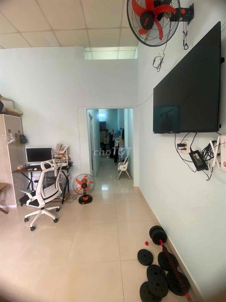 nhà đối diện lotte nguyễn văn lượng