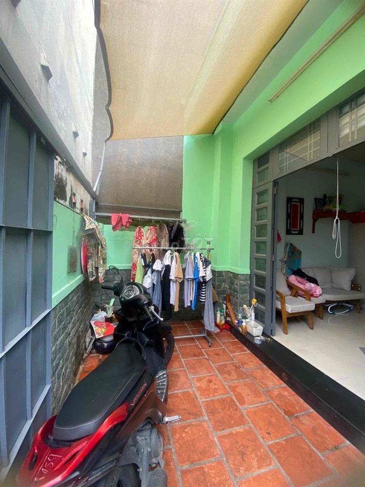 nhà đối diện lotte nguyễn văn lượng