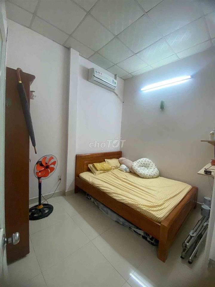 nhà đối diện lotte nguyễn văn lượng