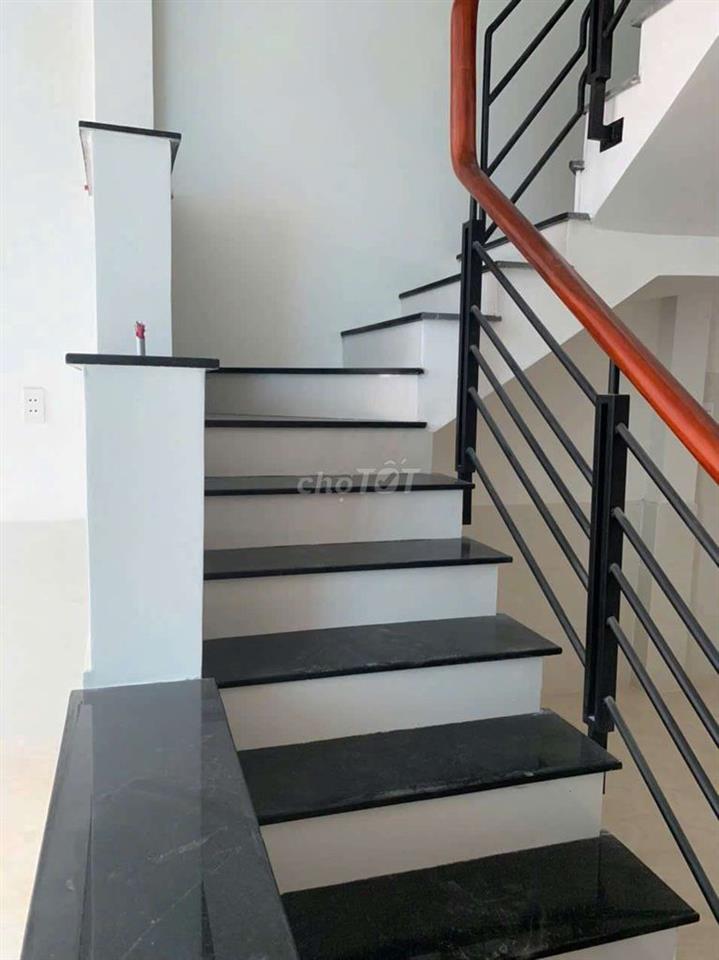 Bán nhà chính chủ . khu dân cư an ninh