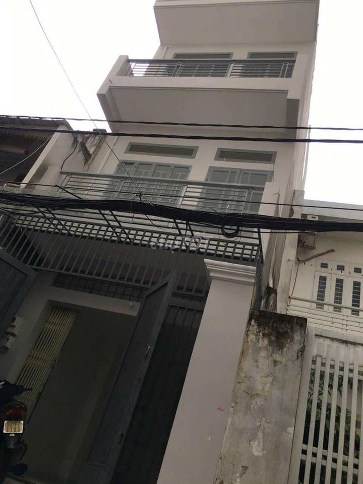 Ban CHDV Thu nhap 40tr/thang dien tich 4x24 duc 3 lau san thuong