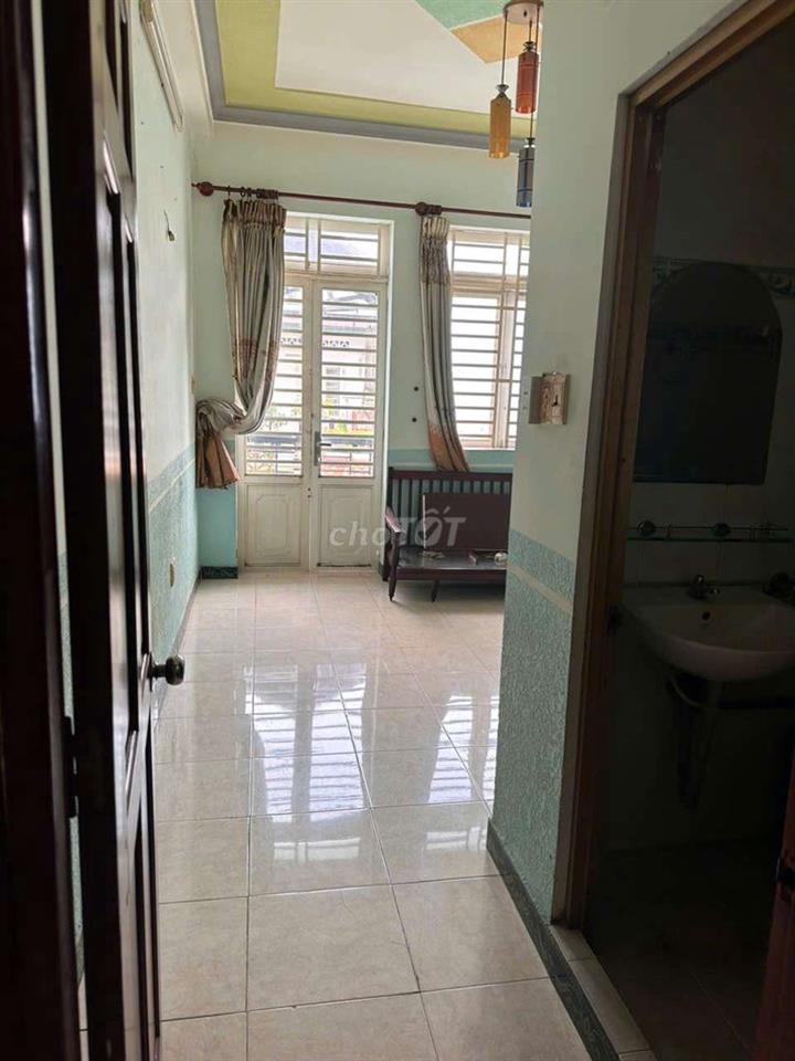 Chính chủ cho thuê nhà hẻm ô tô 4x14 đúc 3 lầu sân thượng