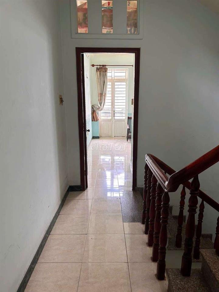 Chính chủ cho thuê nhà hẻm ô tô 4x14 đúc 3 lầu sân thượng