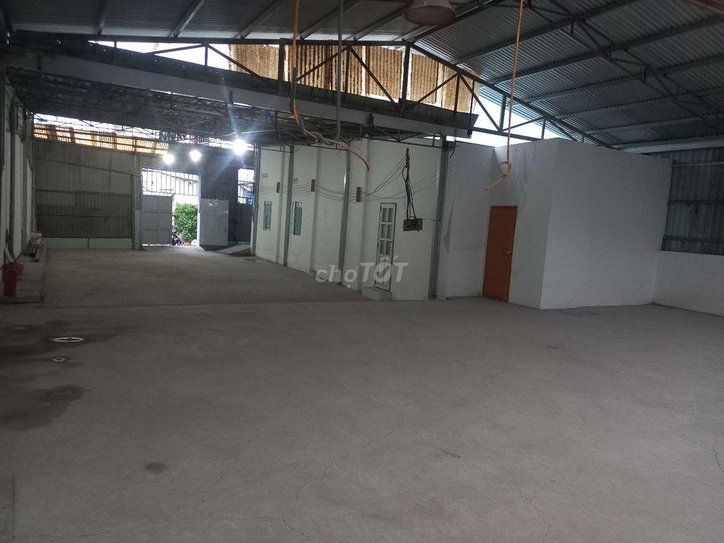 Cho thuê kho xưởng 500m.đường xe tải 8m.