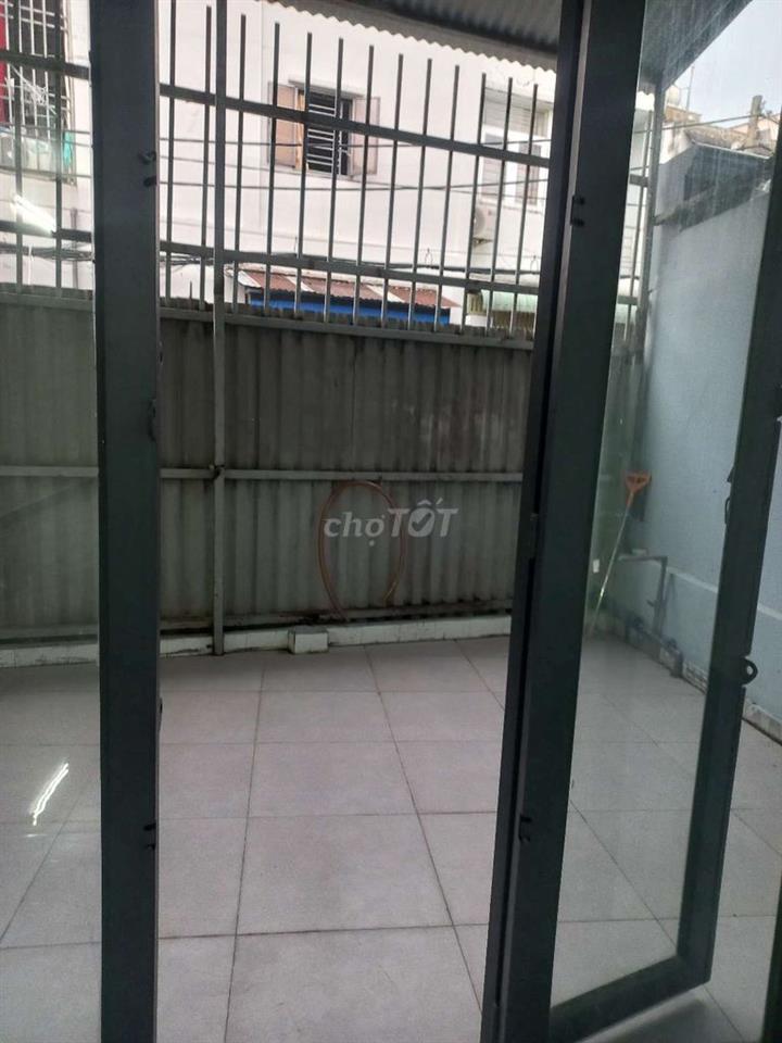 Cho thuê kho xưởng 500m.đường xe tải 8m.