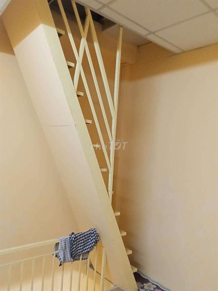 Chính chủ bán nhà SỔ HỔNG RIÊNG hẻm xe hơi thông