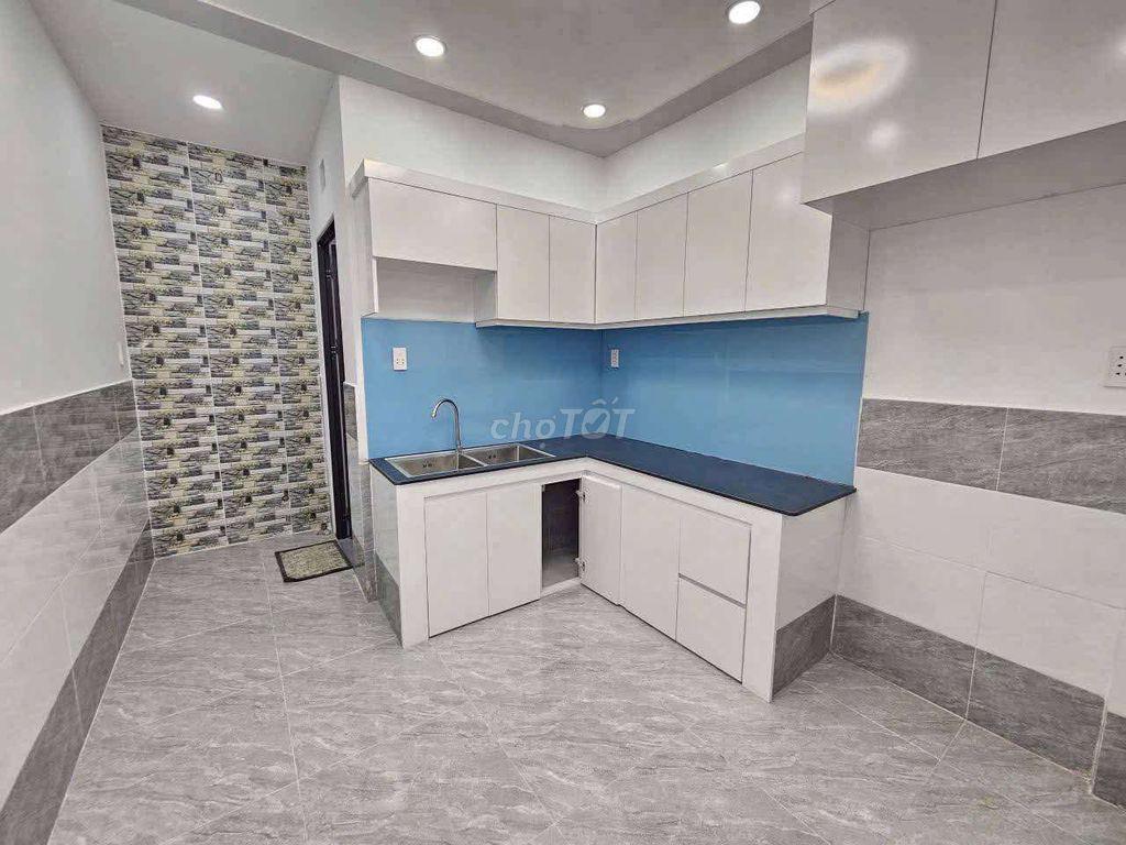 chính Chủ Bán dt 3,5x10 đúc 2 lầu full thổ cư