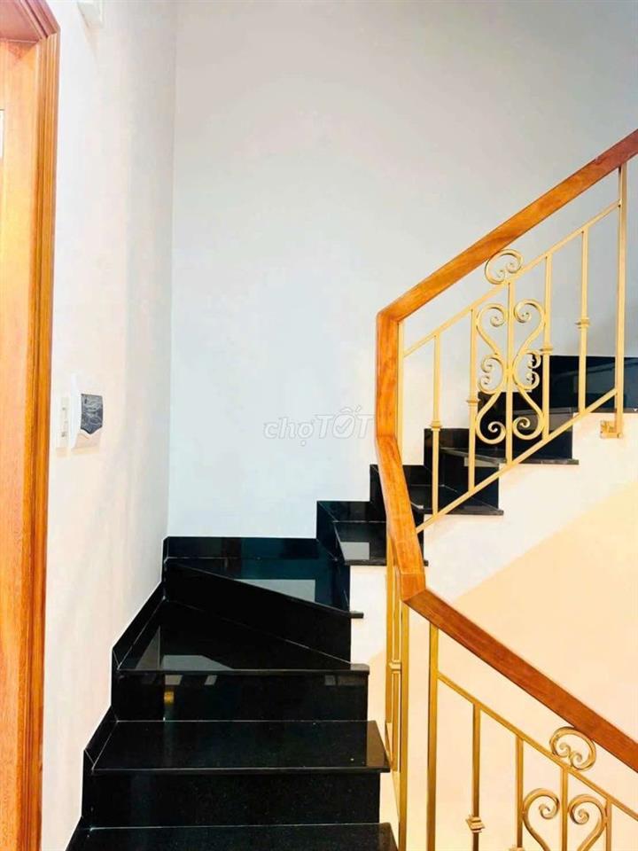 Chính Chủ bán nhà mới đẹp hẻm ô tô thông