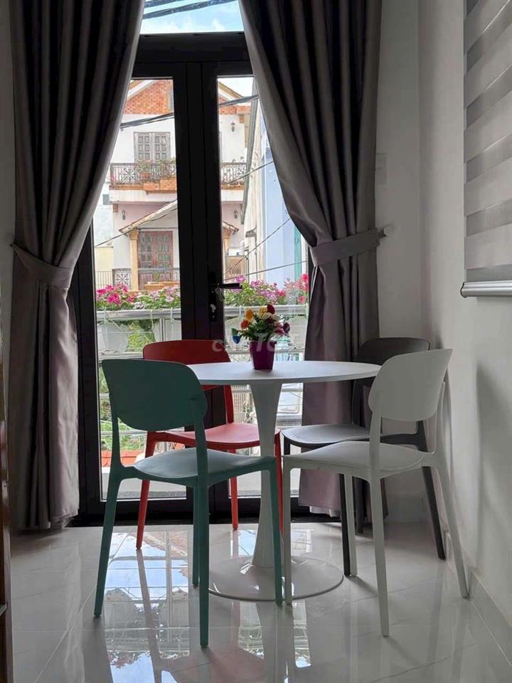 Chính Chủ bán nhà mới đẹp hẻm ô tô thông