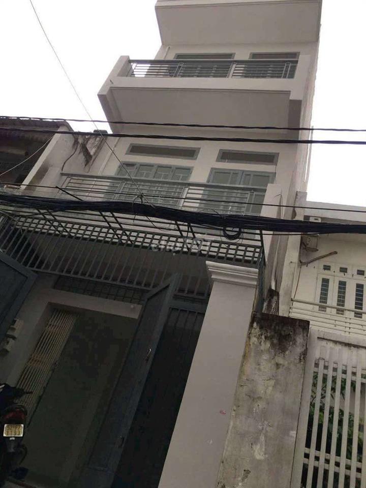 Chính chủ bán nhà 4x24 đút 4 tấm. đang cho thuê CHDV 40tr.