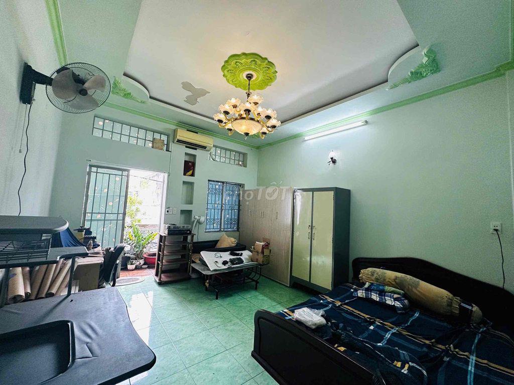 HIẾM P11 - SÁT TRƯỜNG NGUYỄN DU - 4.2x16M - TRỆT LẦU - 3PN - 4.99 TỶ