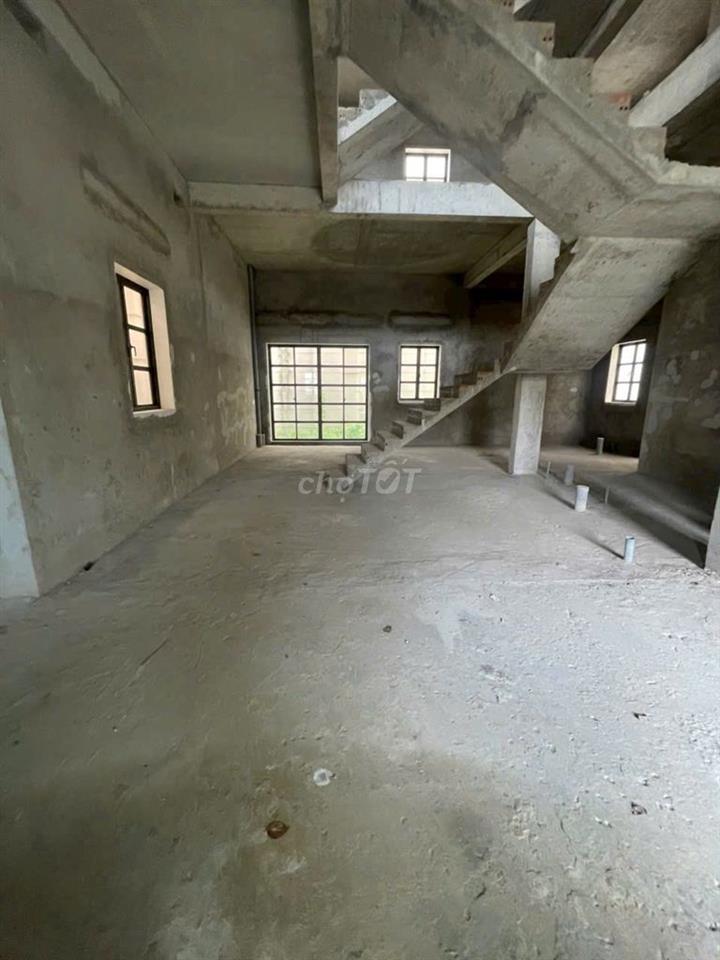 Chủ đi nước ngoài chốt gấp Biệt Thự Cityland P10