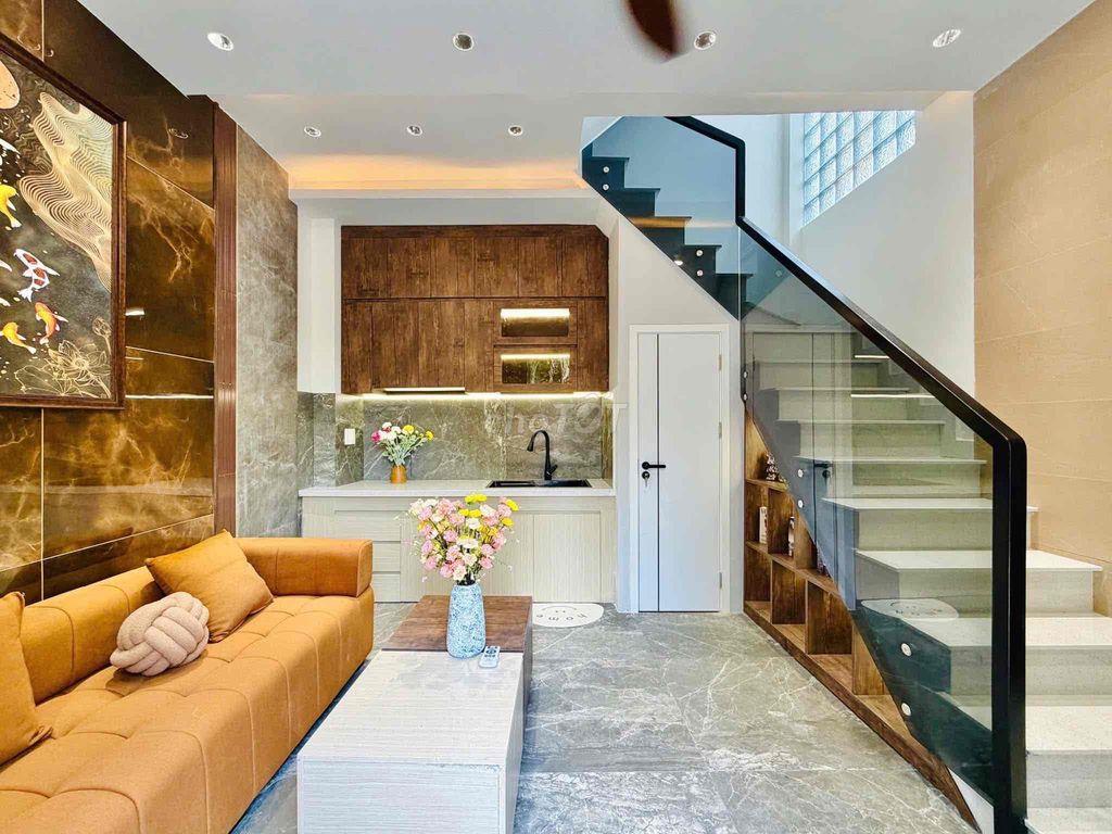 Mini House 20m2 2Lầu 2Pn 3Wc Full NT Nguyễn Duy Cung