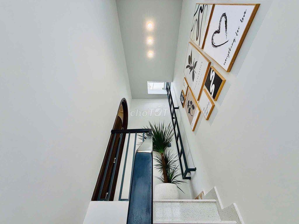 Mini House 20m2 2Lầu 2Pn 3Wc Full NT Nguyễn Duy Cung