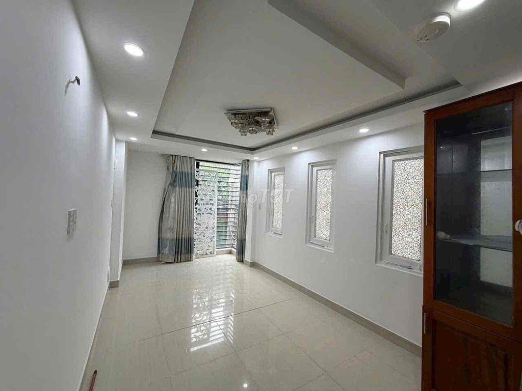 Cho Thuê Nhà Góc 2MT Đường Số Quang Trung 3x10 3Lầu 2Pn