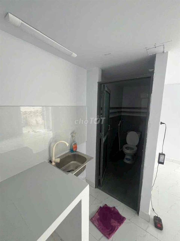 Phòng Trọ 25m2 Gác Lửng Mới Sạch Sẽ 362 Thống Nhất