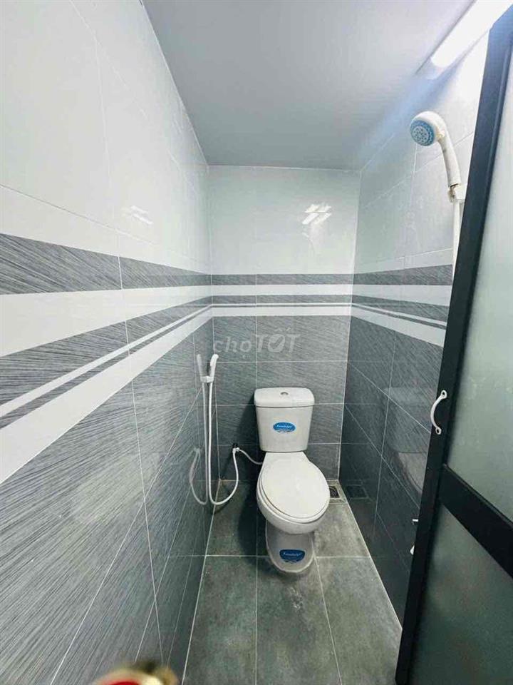 Phòng Trọ 25m2 Gác Lửng Mới Sạch Sẽ 362 Thống Nhất