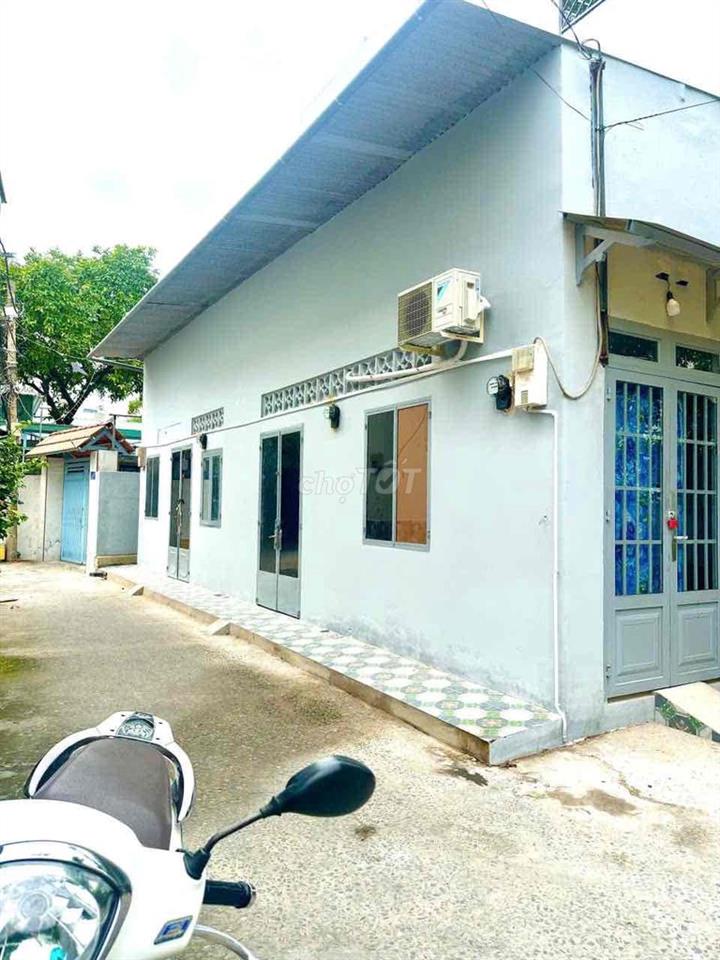 Phòng Trọ 25m2 Gác Lửng Mới Sạch Sẽ 362 Thống Nhất