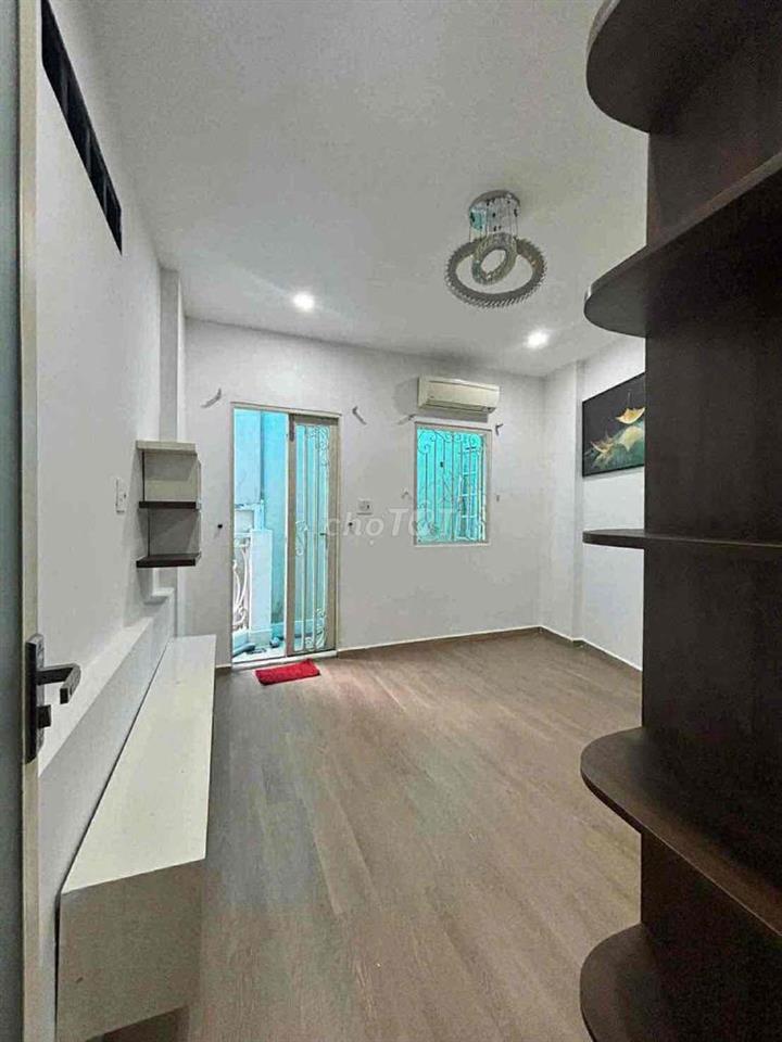 Cho Thuê Nhà 35m2 2Lầu 3Pn Có Nội Thất Hẻm 1/Nguyễn Công Hoan