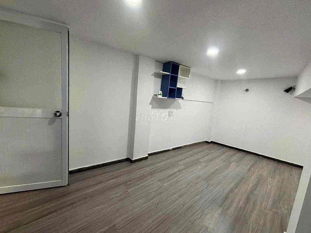 Cho Thuê Nhà 35m2 2Lầu 3Pn Có Nội Thất Hẻm 1/Nguyễn Công Hoan