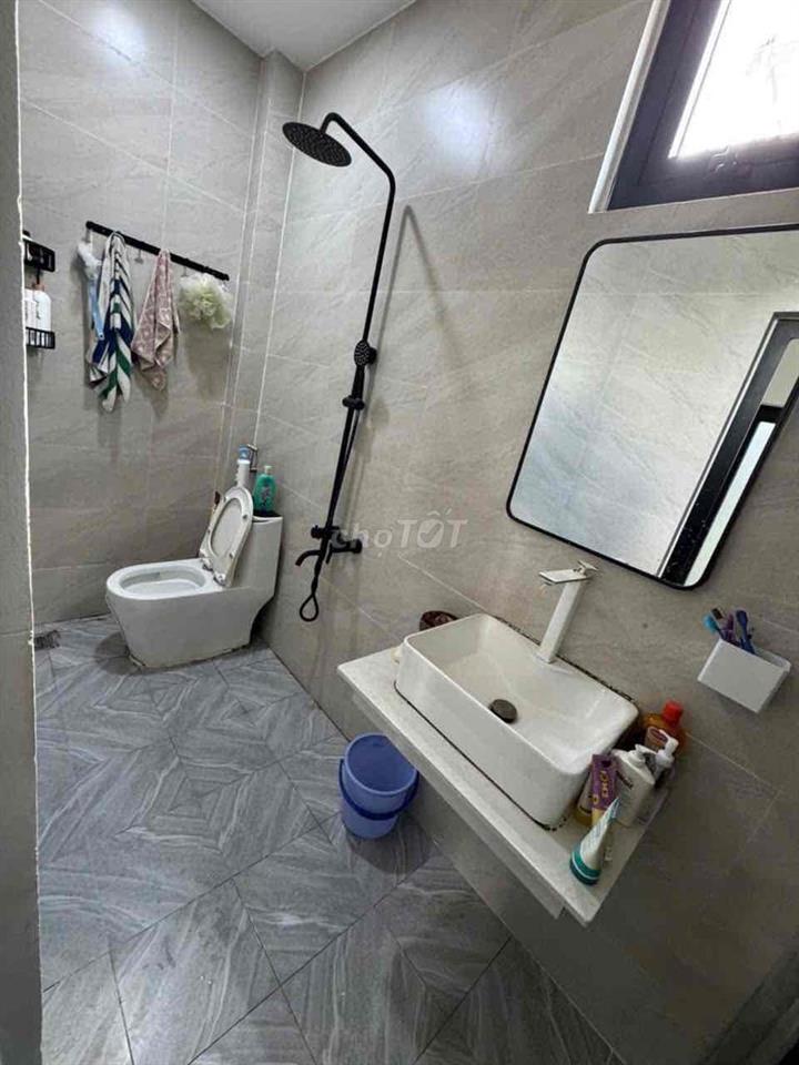 Nhà Phố 3,5x7 2Lầu 3Pn FuLl NT Hẻm 3m 748 Thống Nhất