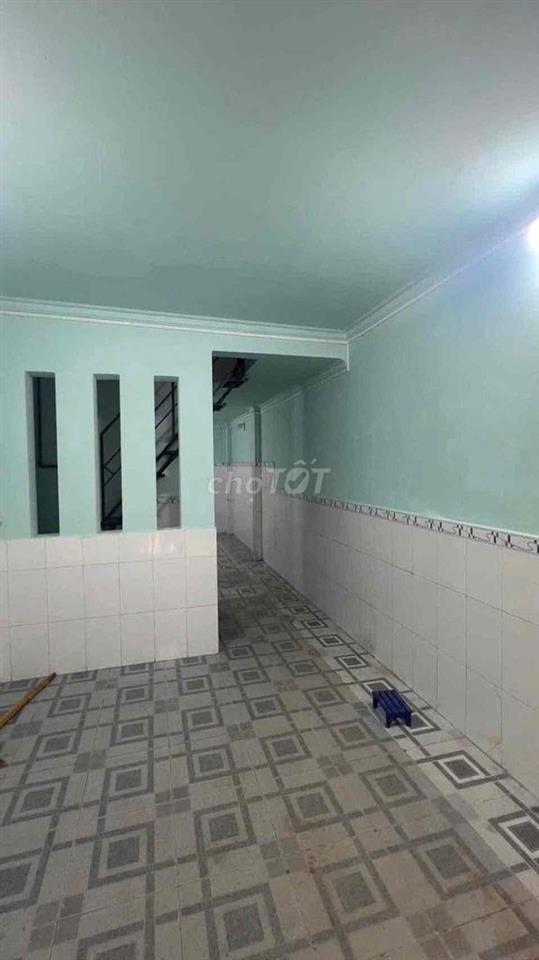 Nhà Thuê 4x10 1Lầu 2Pn 2Wc Hẻm 3m Phạm Văn Chiêu