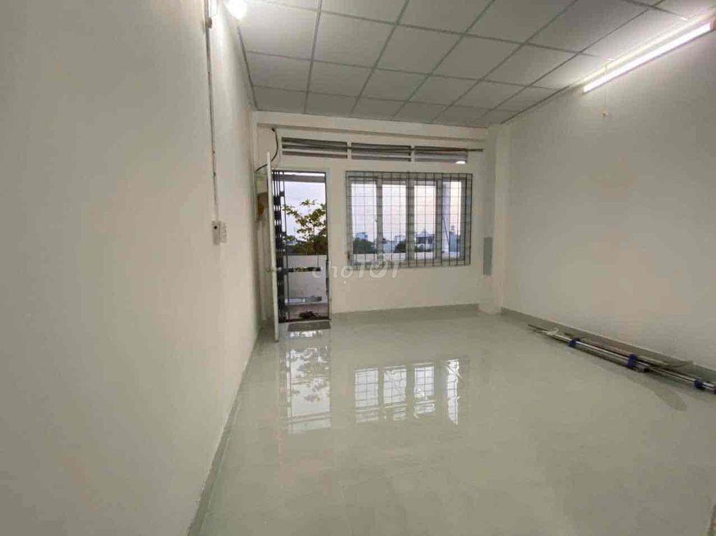Bán Căn Chung Cư Lầu3 48m2 2Pn 1Wc SHR Thống Nhất P16