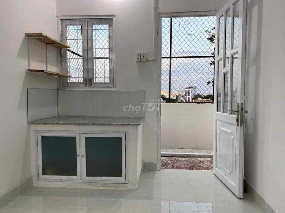 Bán Căn Chung Cư Lầu3 48m2 2Pn 1Wc SHR Thống Nhất P16