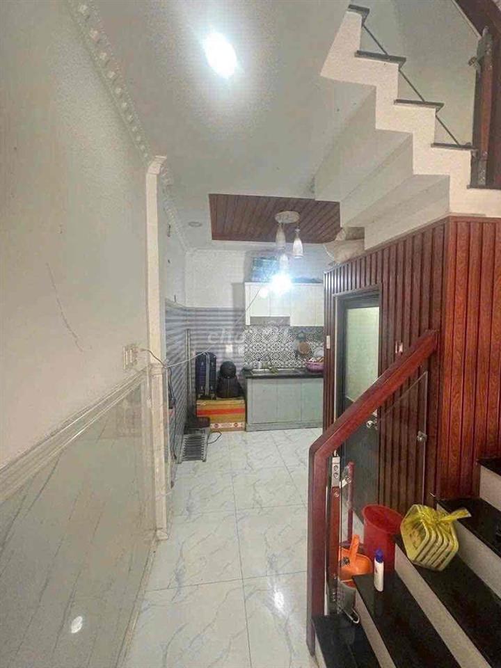 Cho Thuê Nhà 3x8 1Lầu 2Pn Có Nội Thất Ngay EMart2 Gò Vấp