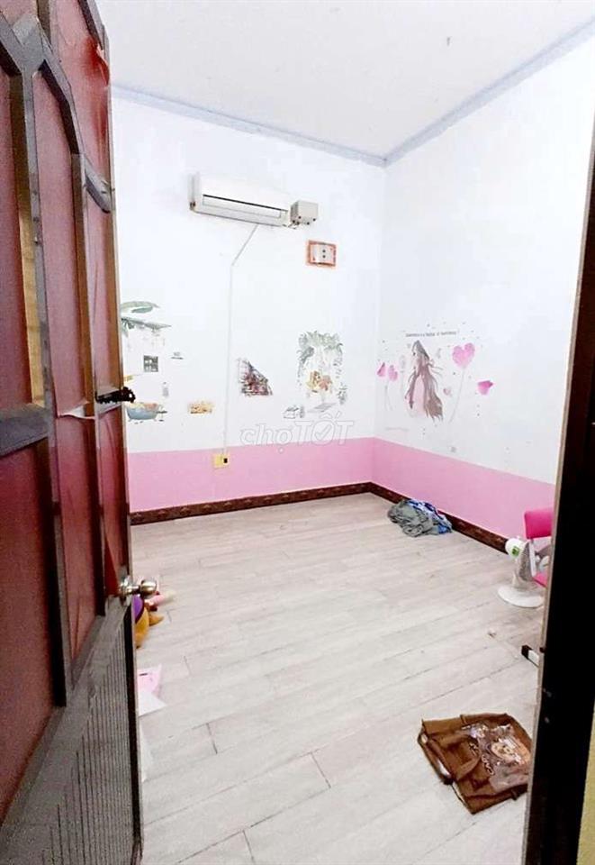 BÁN NHÀ GẦN HÀ HUY GIÁP, Q12, 2 TẦNG, 80M2, NHỈNH 4 TỶ