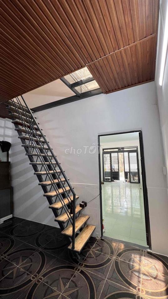 SD 120m2 Kế Bên Trường Quang Trung