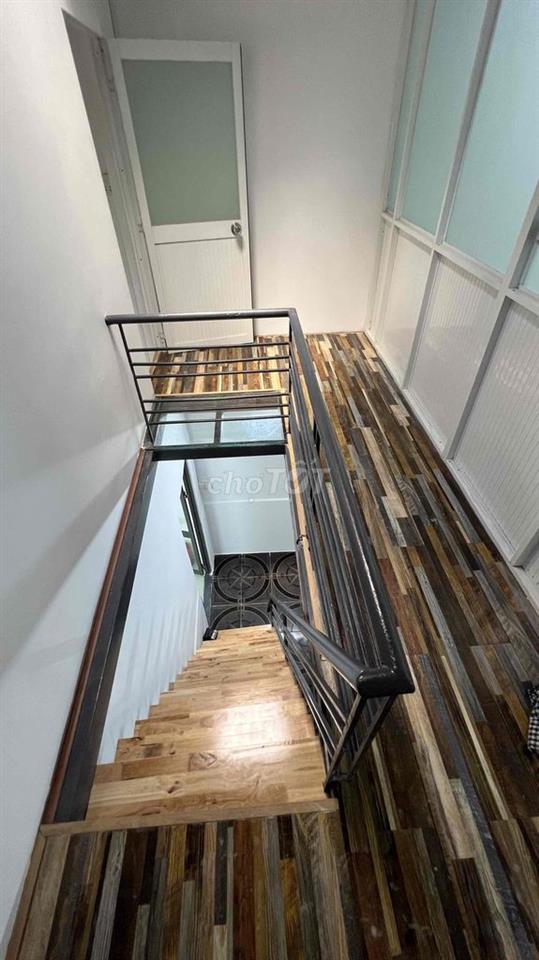 SD 120m2 Kế Bên Trường Quang Trung