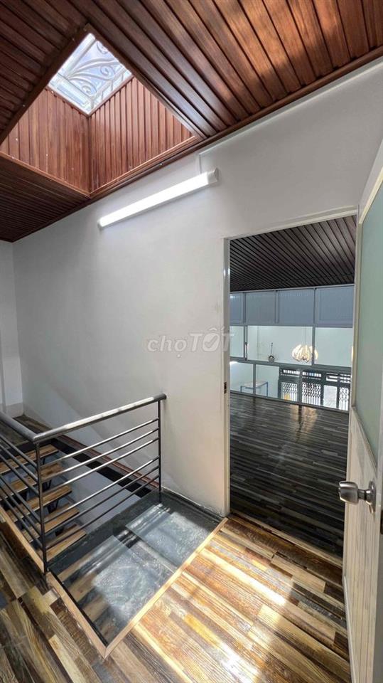 SD 120m2 Kế Bên Trường Quang Trung