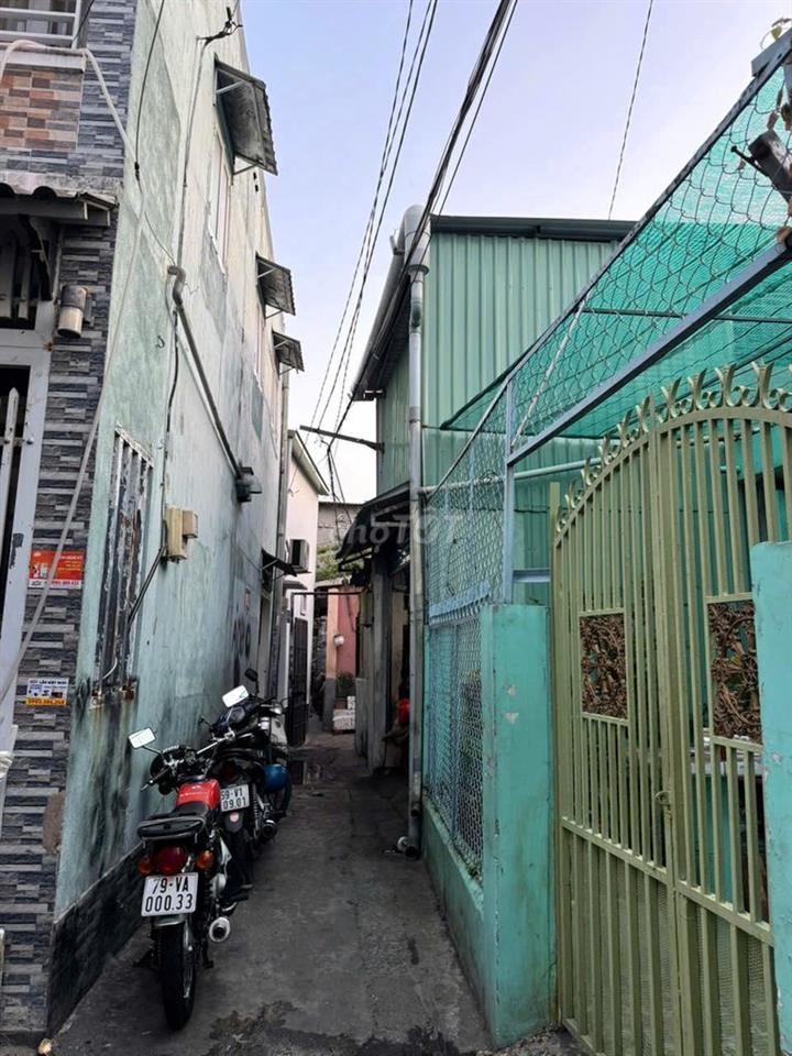 Nhà Đường Quang Trung