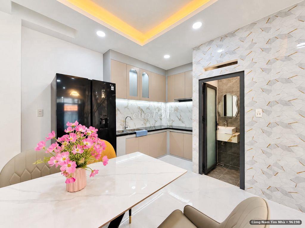 NHÀ ĐẸP – XE HƠI ĐẬU CỬA – FULL NỘI THẤT – GẦN CITYLAND & LOTTE MART