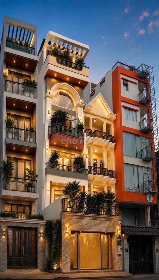 biệt thự phố quang trung .5tầng 423m2