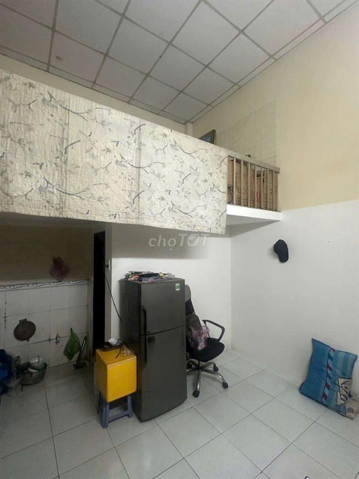 8 phòng có gác rất rộng giá 15tr