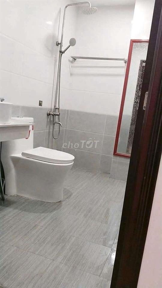 chính chủ bán nhà trệt lầu 2pn giá 3ty4