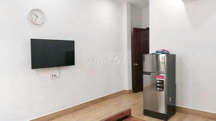 nhà SHR 62m2 _ 3 lầu _4pn_5wc, sân thượng