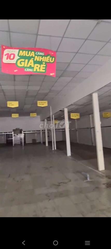 Cho thuê Mt 12x40m vị trí đẹp 