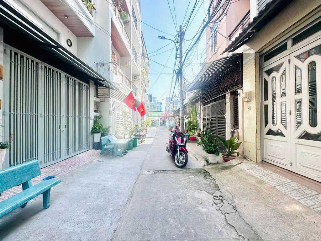 BÁN GẤP GIẢM 500TR, NGAY CITY LAND, 1 SẸC, 4X11, 2 LẦU, 3.5T