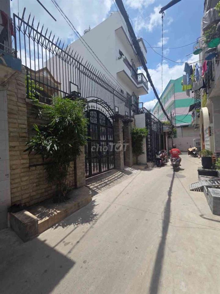 PHẠM VĂN CHIÊU FULL NỘI THẤT 80M DTSD 