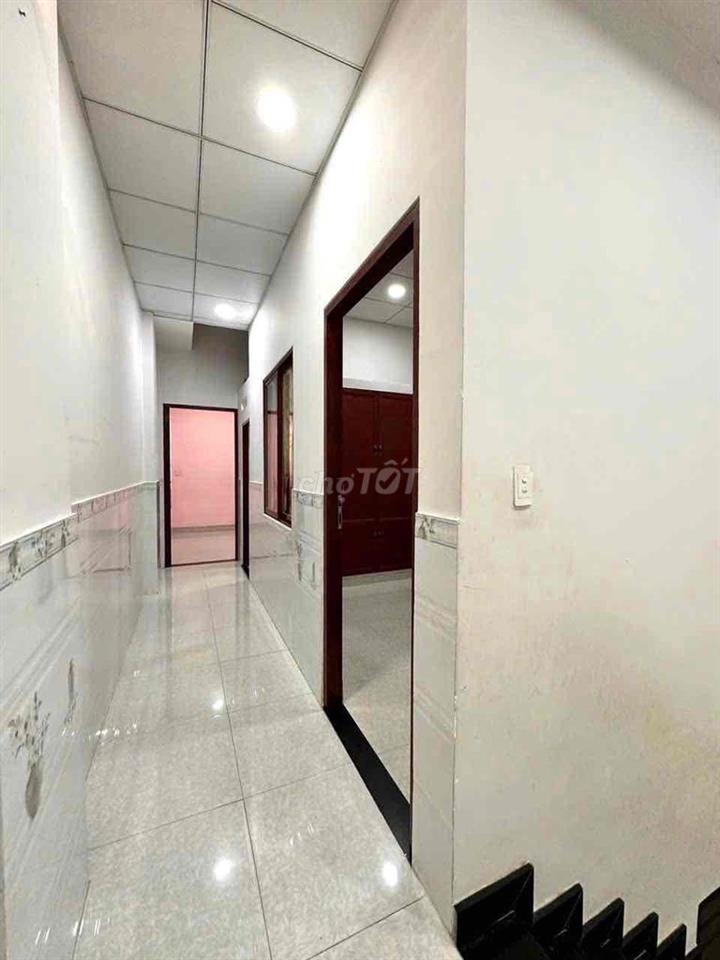 Bán nhà 2 mặt hẻm pvc, 4x17,6m, thu nhập 13,5 triệu/th:chỉ 4.75tỷ