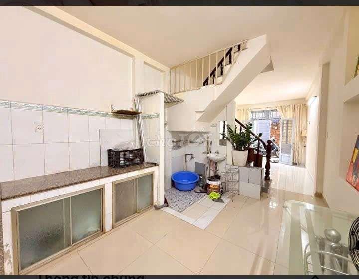 HƠN 3 TỶ NHÀ QUANG TRUNG GẦN CO.OPMART, 30M²,HẺM BA GÁC THÔNG