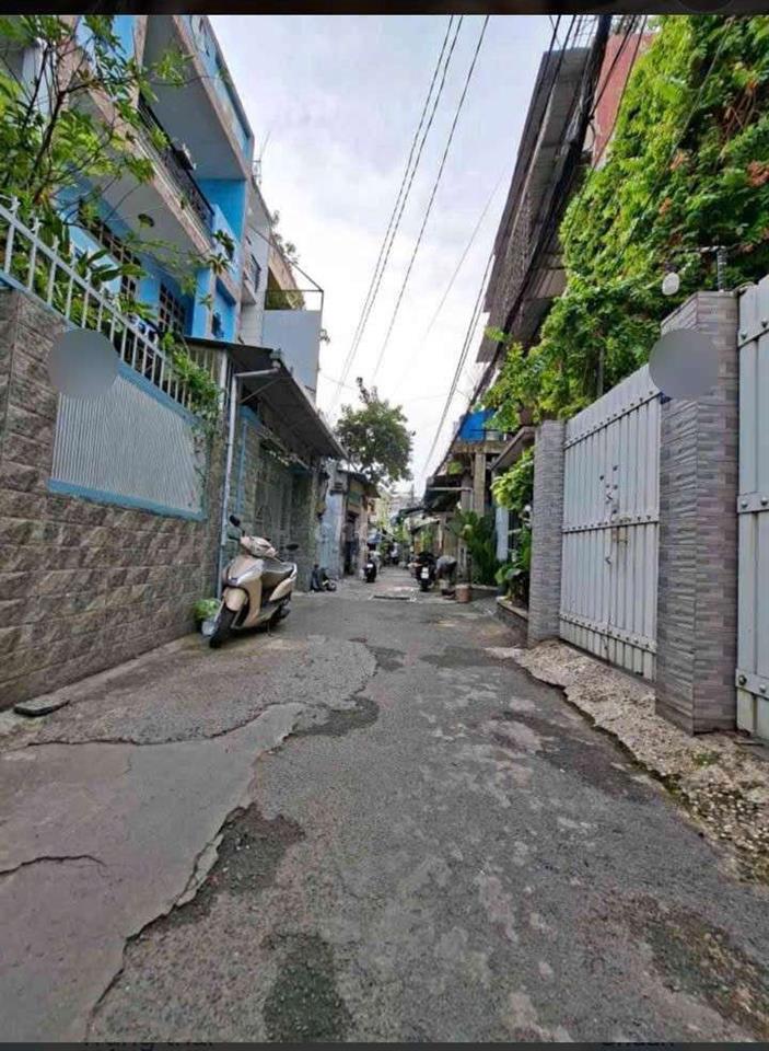 NHÀ ĐẸP GẦN UBND Q.GÒ VẤP ,CO.OP MART, HẺM THÔNG 1 TRỤC, 58M²,3PN