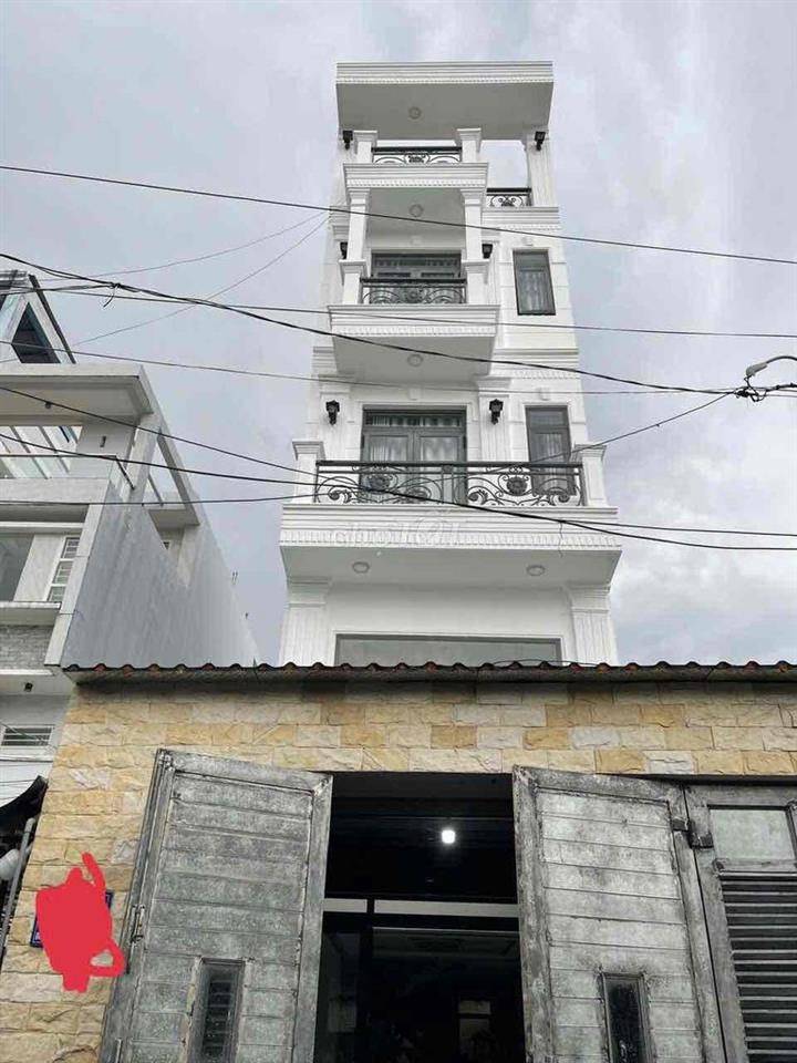 Bán nhà MT đường nội bộ Quang Trung