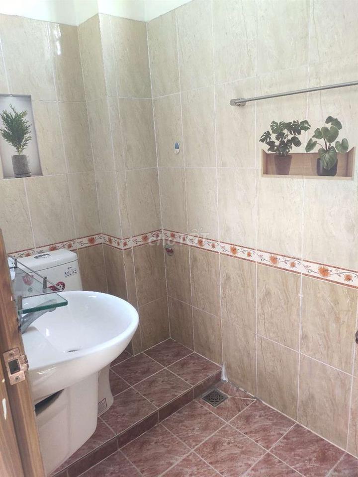 NHÀ BÁN Q12 GIÁP GÒ VẤP