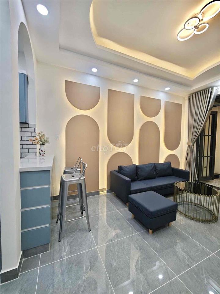 bán nhà chính chủ hình thật  . trung tâm gò vấp sát sieu thi coopmart,