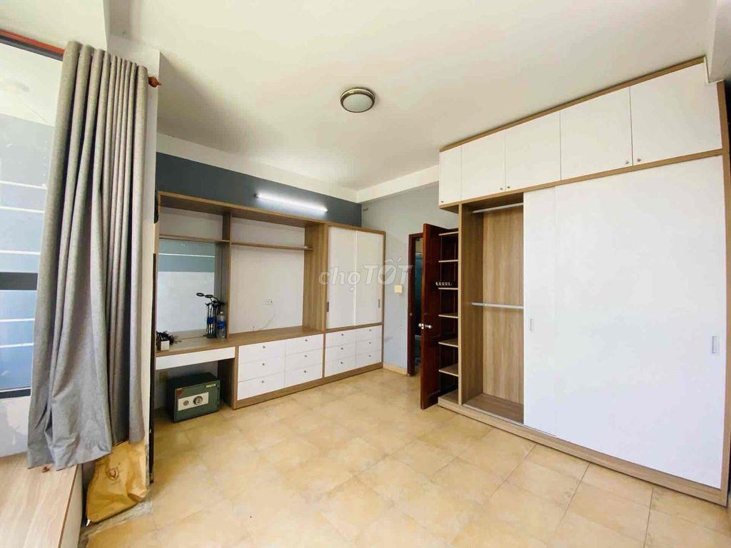 Hẽm Oto-Nhà Như Mới-Sát Mặt Tiền 🏡